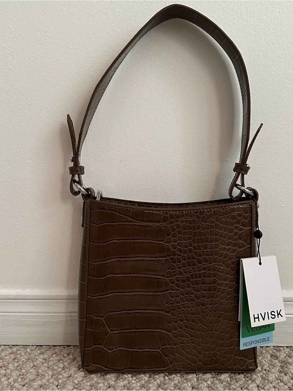 NWT HVISK Amble Small Shiny Croco Shoulder Bag Toffee Brown Vegan